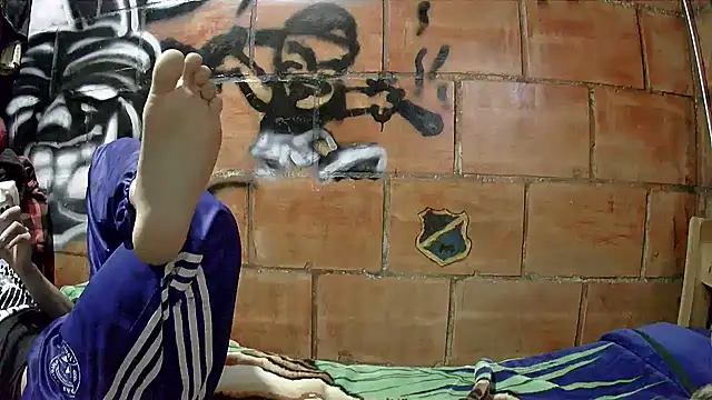 alexandercruz's Live XXX Chat