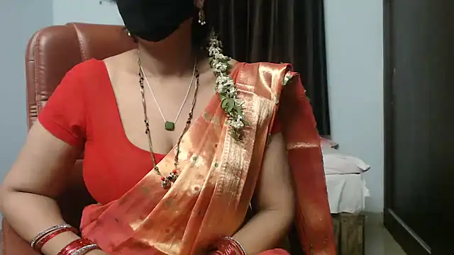 sunitha-3 Obrolan Langsung XXX