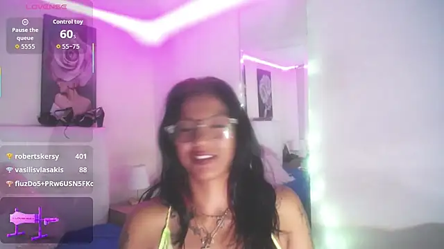 Chat XXX en directo de SamathaMay