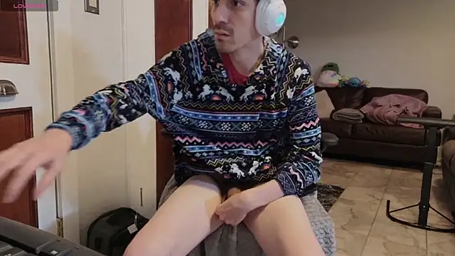 tallnerdyguy's Live XXX Chat