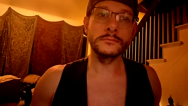 MasterDaddyCool – Live XXX-chat