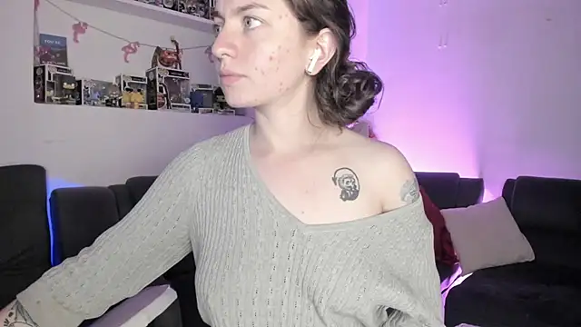 צ'אט XXX בשידור חי של Agathaks