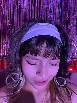 gatalinaaa111 现场XXX聊天