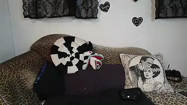 Missy-Dee's Live XXX Chat