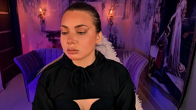 Chat +18 de HyileyClark ao vivo