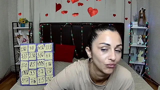 EvaClarkk XXX чат на живо