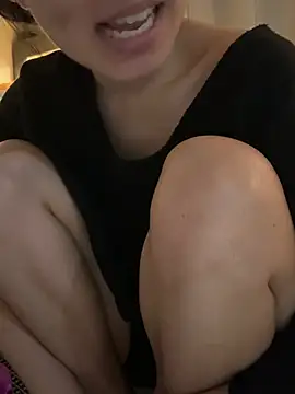 soonilove_'s Live XXX Chat