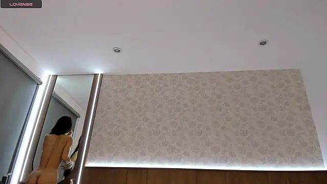 XXX chat uživo modela sakura_ice