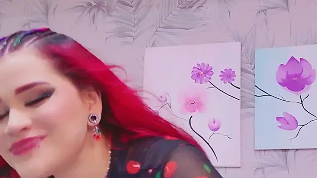 CherryTayloor: онлайн-секс-чат