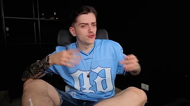 FelixStarkk Chat XXX live