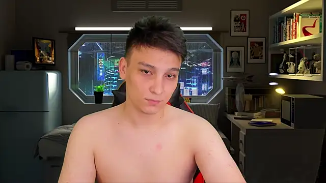 הופעת וובקאם של Justin_time111