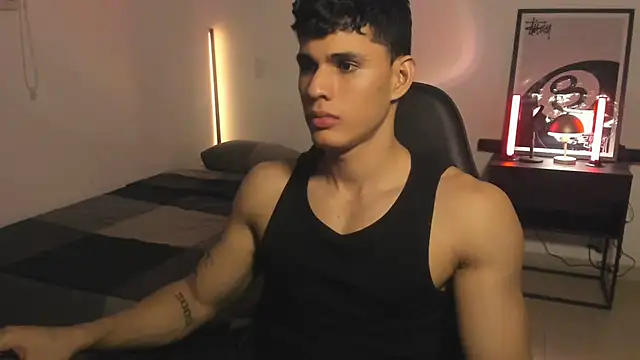 Massimo_Rinaldin Live XXX chat