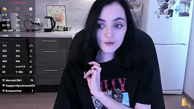 lina__tyaaan 现场XXX聊天