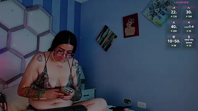 دردشة LilithRossi الجنسية المباشرة