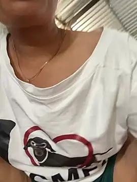 Linaannn's Live XXX Chat