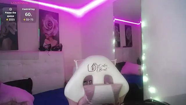 SamathaMay Live XXX-Chat