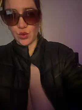 Živý XXX chat Granlady7