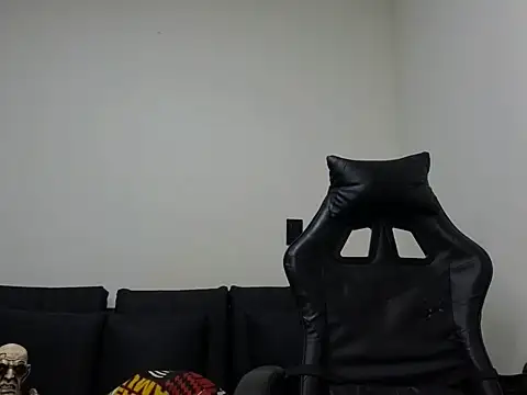 Chat XXX en directo de He_andshe