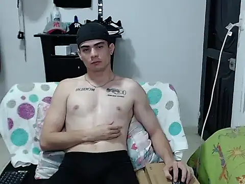 Zac_Efront Live XXX Chat