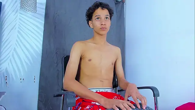 LatinPrince_'s Live XXX Chat