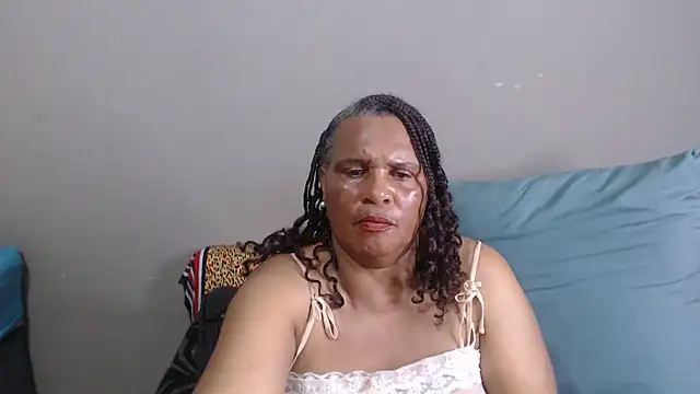 Živý XXX chat GrandBustyMelon