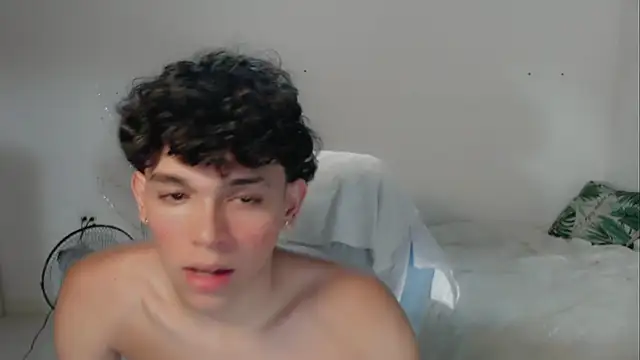 FUNNY_DICK_ élő XXX-chatje