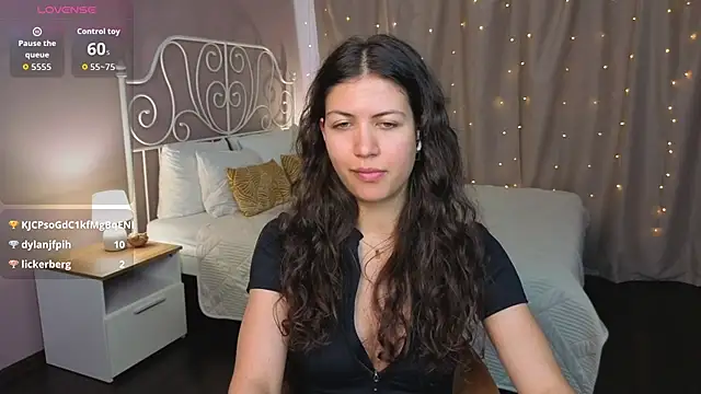 NoelPerfect's Live XXX Chat