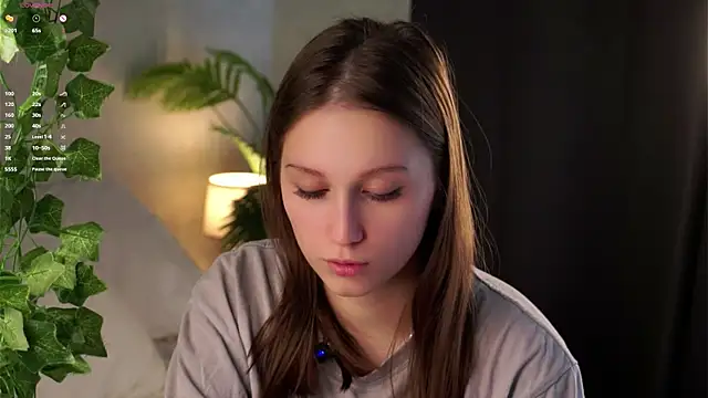 MelaniSeiver Chat XXX live