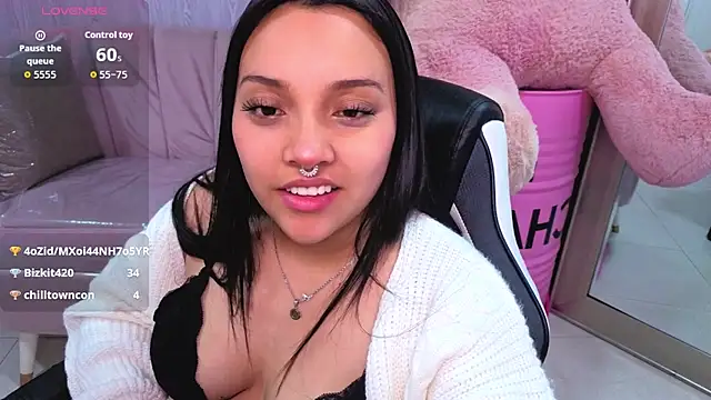 lia_harper_t's Live XXX Chat