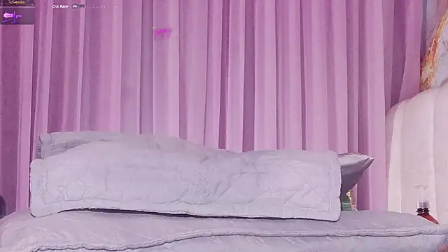 צ'אט XXX בשידור חי של britanyy_
