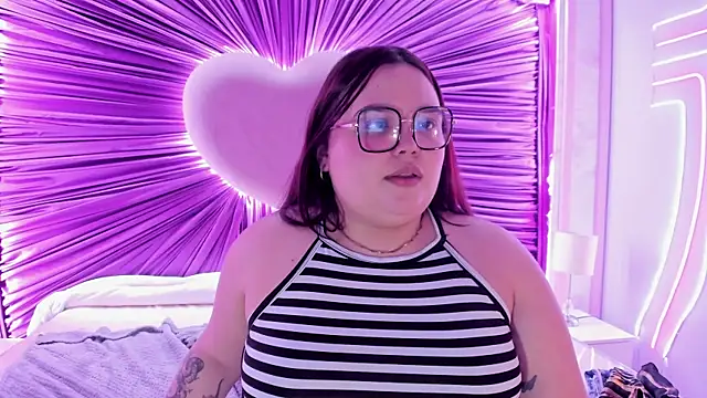 Chatroom XXX en direct de Lushi_Love