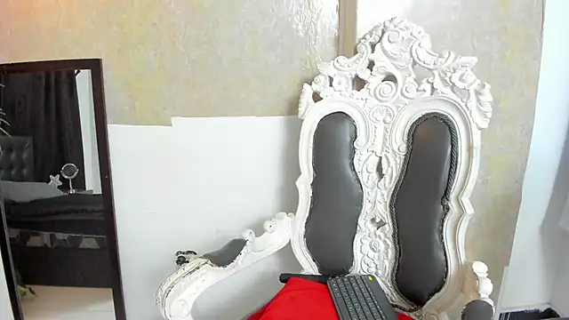 Vicky_Angeel লাইভ XXX চ্যাট