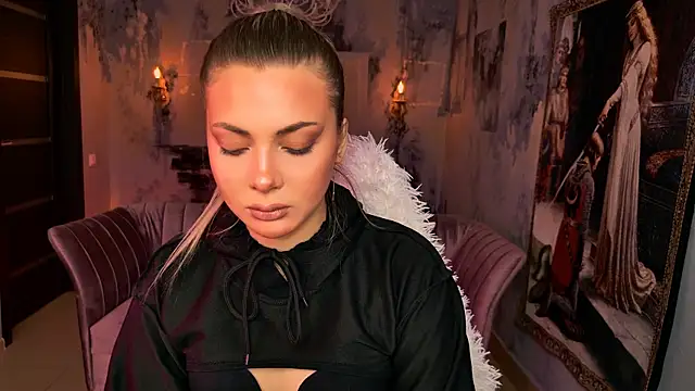 دردشة HyileyClark الجنسية المباشرة