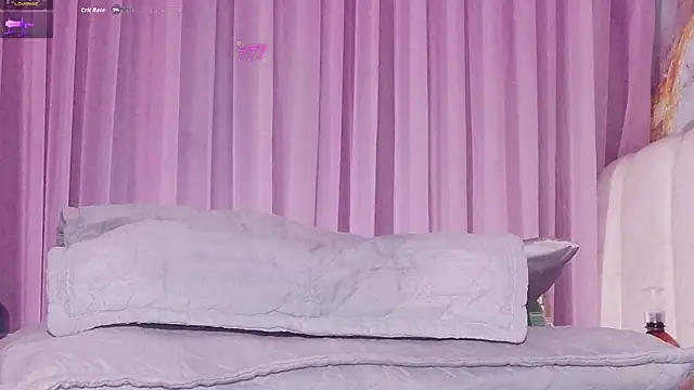 Chat +18 de britanyy_ ao vivo