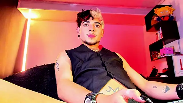 Dominik_EclipseのライブXXXチャット
