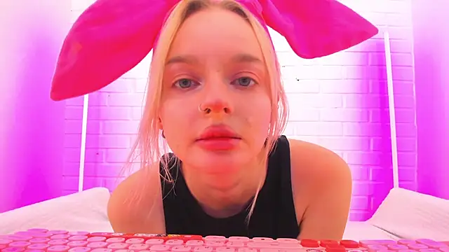 AlessaKiss' Live XXX Chat