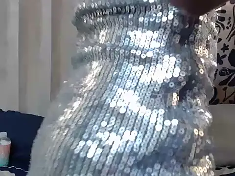 Živý XXX chat Sexynaughty23