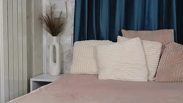 Chat XXX en directo de EmiMoore