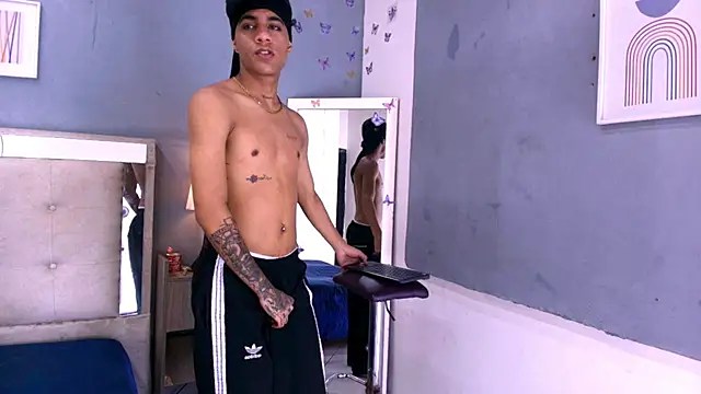 _Thiago12 Chat XXX live