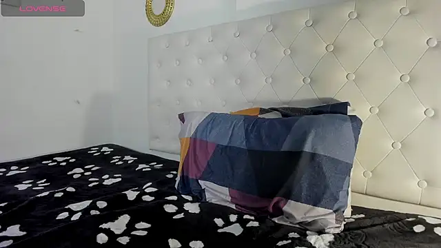 Chat +18 de mark_foster1 ao vivo