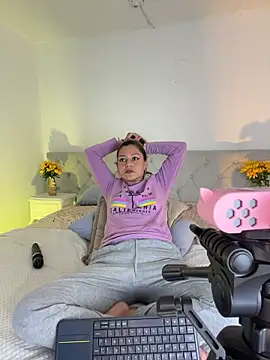 NatyBliss_gh Chat XXX live