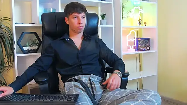 ThomasEdisonn – Naživo XXX chat