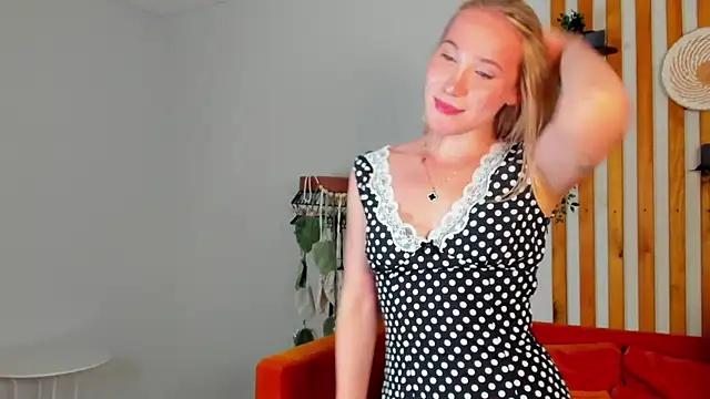 ElaraVoltage 라이브 XXX 채팅