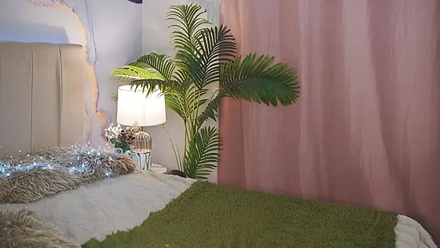 GingerPinky Live XXX-chat