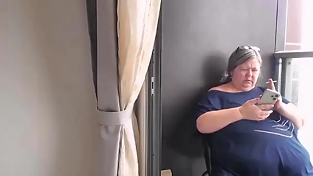 XXX chat uživo modela sex2