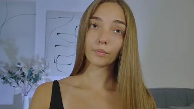 MilaVoss' Live XXX Chat