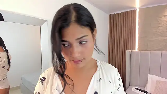 NINAMARTINS' Live XXX Chat