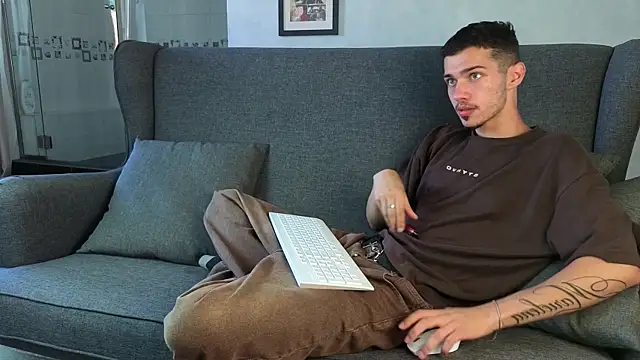 KaydenDrew's Live XXX Chat
