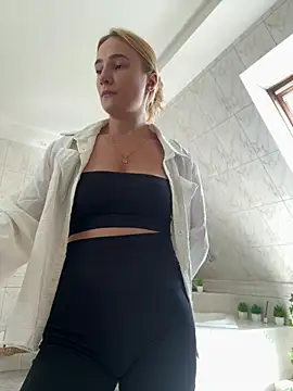 SugarDanger Chat XXX in diretta