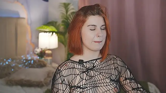 GingerPinky Live XXX-Chat